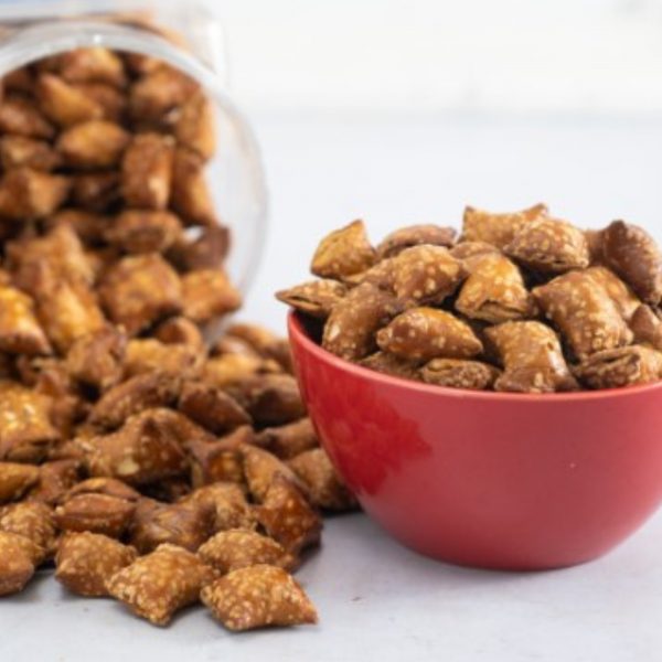 Kirkland Peanut Butter Pretzels Snacks - Image 2